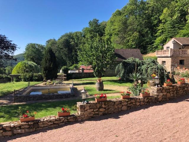 Domaine Du Bas De Chene Villa Saint-Sernin-du-Bois Exterior foto